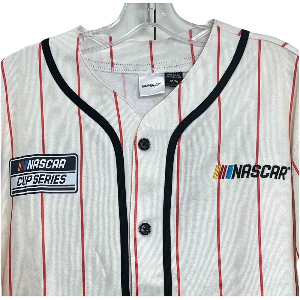 NWT Men's NASCAR Cup Series Baseball Jersey Medium White Red Pinstripe Button Up - Picture 4 of 13
